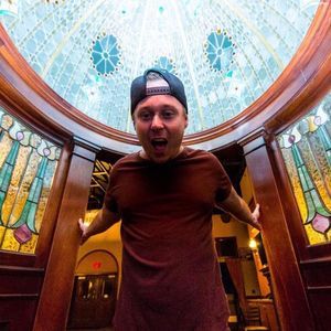 Meet your Posher, Shawn